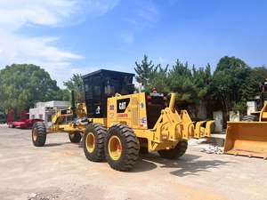 Niveleuse Caterpillar 120H d'occasion modèle 2023 avec moteur et pompe à vendre - Product Image 4