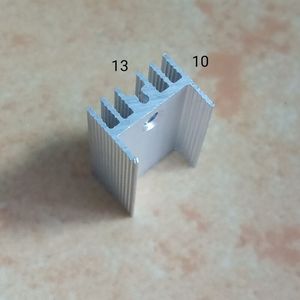 Dissipateur thermique en aluminium To220 13x10x20 25mm pour transistor Mosfet 7805 Thyristor Diode Zener Dissipation de chaleur - Product Image 1