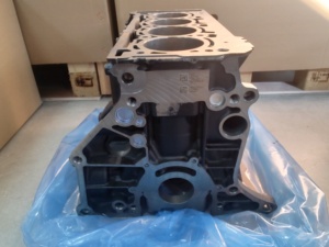 Original phụ tùng ô tô ea888 Gen 3 động cơ xi lanh khối Công suất cao 2.0 tfsi cho <span class=keywords><strong>VW</strong></span> Audi khối động cơ 06k103023k cho cjx CUH cug - Product Image 5