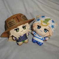 Jouets en peluche personnalisés en gros, thèmes dessins animés et anime, breloques et porte-clés en peluche de 10 cm, adaptés aux machines à griffes et aux petits cadeaux d'événements