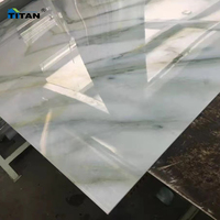 Panneaux de mur de PVC de marbre enduit UV de conception moderne feuille imperméable