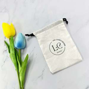 Bolsas de Algodón Blancas con Cordón, Tamaño Personalizable, Tela Resistente para Almacenamiento Diario, Protección Contra el Polvo - Product Image 1