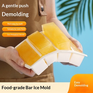 Bandeja de silicona para cubitos de hielo de fácil desmolde con tapa, 4 compartimentos, formato grande, congelación rápida, cubos largos para uso doméstico y comercial - Product Image 4