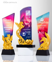 Trophée en résine de cristal en forme de cheval créatif, médaille personnalisée, récompenses de compétition pour réunion annuelle, employé exceptionnel, équipe éblouissante