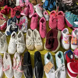 Damen Turnschuhe verwendeten Mode High Heels in Taschen Großhandel Kinderschuhe