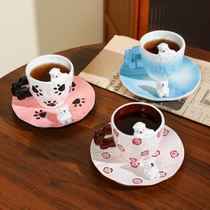 Tasse à café en céramique faite à la main, tasses et soucoupes à thé Ours polaire pour femmes, pour les goûters - Product Image 2