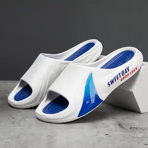 Mooie 2023 Trending Glijbanen Slippers Comfortabele Platte Pvc Binnen Witte Slippers