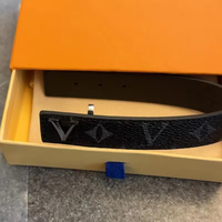 Bracelet manchette unisexe de luxe en cuir PU et métal avec lettres, bijou de créateur, cadeau pour femme
