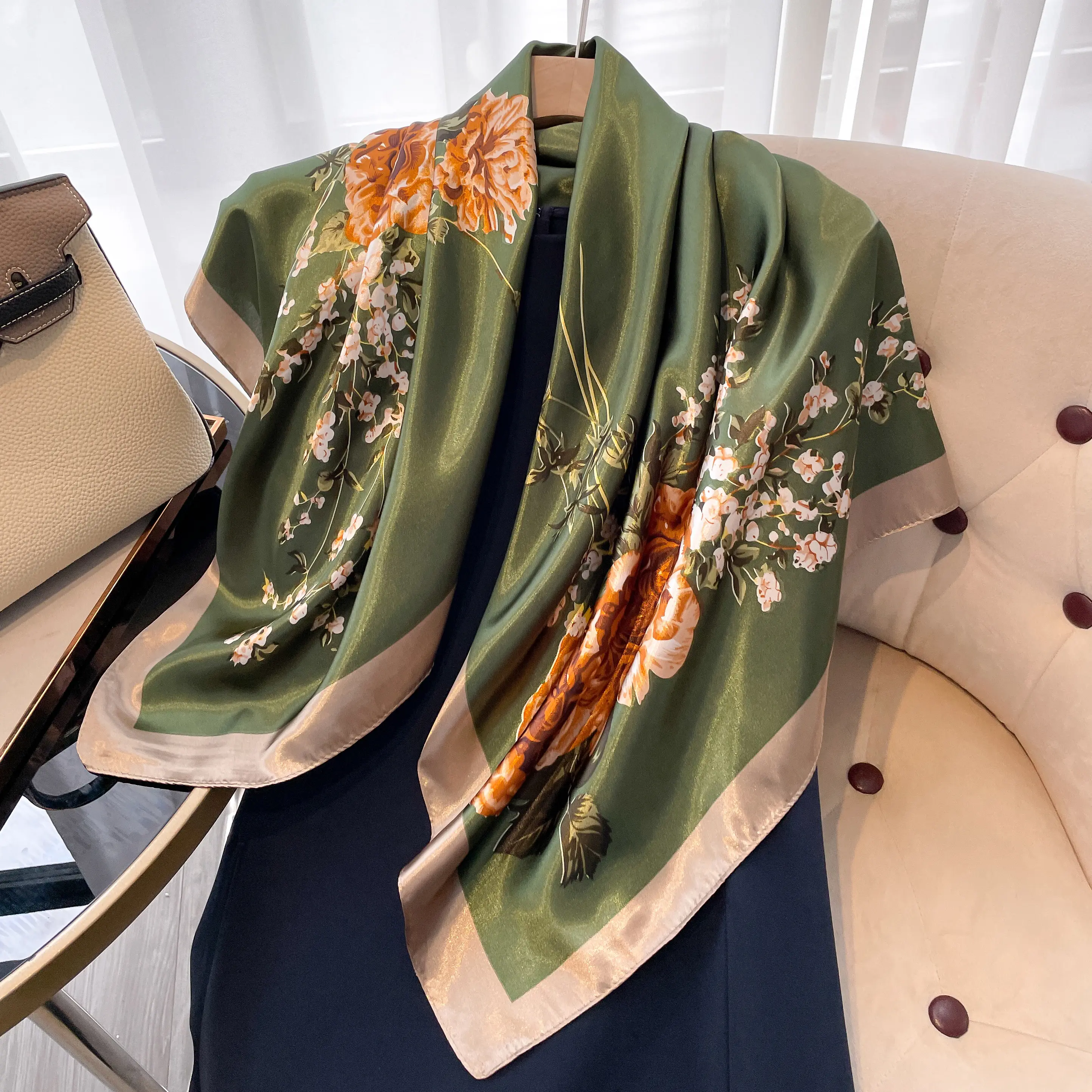 Bufanda de seda con logotipo personalizado para mujer, chal cuadrado grande de satén, 90x90cm, nueva