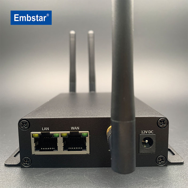 Hot Selling Industrial Grade 4g LTE Route Wifi Router With Sim Card Slot