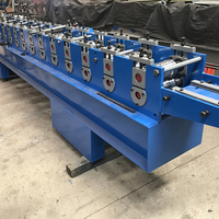 Machine de profilage de rouleaux pour rails de guidage de machines de fabrication, profilage de cadres de portes à enroulement et de panneaux de porte