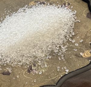 Particules transparentes <span class=keywords><strong>de</strong></span> thiosulfates <span class=keywords><strong>de</strong></span> <span class=keywords><strong>sodium</strong></span> <span class=keywords><strong>de</strong></span> cristaux <span class=keywords><strong>de</strong></span> pureté industrielle <span class=keywords><strong>de</strong></span> la catégorie 96% pour l'usage multiple - Product Image 2