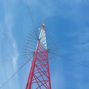 30m 60m 80m 90m 100m 120m 3 Legs Surface Galvanized Steel Lattice Wind Guy Mast Triangular Telecom Antenna Tower Guyed Tower Gal - Product Image 5