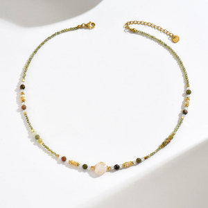 Collier de style rétro vintage en pierre naturelle fait à la main, plaqué or, avec perles géométriques, bijoux pour femmes - Product Image 6