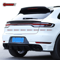 Kit carrosserie en fibre de carbone style TK 2020 pour Porsche Macan : Lame avant, jupes latérales, diffuseur arrière, aileron de toit – Modification de véhicule