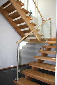 <span class=keywords><strong>Escalier</strong></span> flottant PRIMA en <span class=keywords><strong>bois</strong></span> de noyer au design minimaliste, <span class=keywords><strong>marches</strong></span> en <span class=keywords><strong>bois</strong></span> modernes pour l'intérieur, montées au sol - Product Image 4
