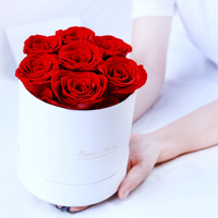 Boîte à fleurs Roses éternelles Roses conservées pour la Saint-Valentin avec le nouveau concept Rose éternelle éternelle