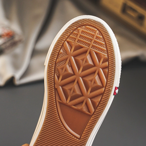 Chaussures de marque unisexes en toile pour enfants, baskets plates décontractées pour garçons et filles, bottes de sport, respirantes, assorties à un jean - Product Image 5
