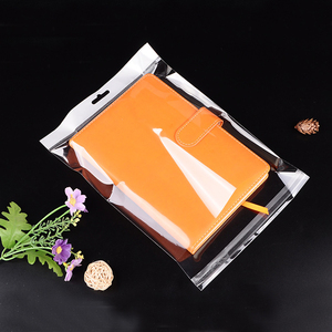 Sacs en plastique transparents imprimés avec logo personnalisé, sacs en cellophane refermables, emballage pour vêtements, sacs OPP auto-adhésifs avec trou de suspension - Product Image 3