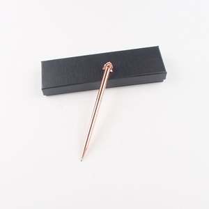 Stylos fantaisie en métal rose doré en forme de lapin - Product Image 4