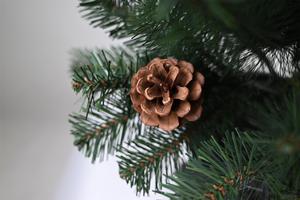 Arbre de Noël artificiel en PVC vert personnalisé à bas prix Décoration de la maison Arbre de Noël en PVC - Product Image 4