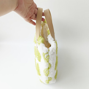 Bolsos <span class=keywords><strong>de</strong></span> Mano Personalizados para Mamá, Bolsos <span class=keywords><strong>de</strong></span> Hombro para Compras, <span class=keywords><strong>Suaves</strong></span> <span class=keywords><strong>y</strong></span> Cálidos, <span class=keywords><strong>de</strong></span> Felpa <span class=keywords><strong>de</strong></span> Cordero, con Bordado <span class=keywords><strong>de</strong></span> Rosa Dulce, con Asas <span class=keywords><strong>de</strong></span> PU - Product Image 5