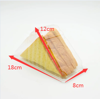 Série d'emballages de boulangerie Emballage à emporter pour sandwich à gâteau au fromage Matériau personnalisé Boîte alimentaire en plastique transparent jetable triangulaire