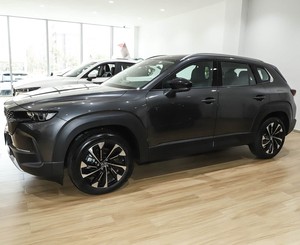 MAZDA CX-50 2.5L Premium 2023 Prodotta in Cina, SUV Potente ed Efficiente, Controllo Remoto del Veicolo, Sistema AQS per la Qualità dell'Aria - Product Image 5