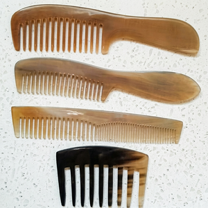 Peigne en corne de buffle polie naturelle, fait à la main, durable, antistatique, outil de coiffage, artisanat fin, indien - Product Image 1