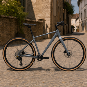 Vélo de ville/<span class=keywords><strong>gravel</strong></span> 700C <span class=keywords><strong>pour</strong></span> hommes et femmes, idéal <span class=keywords><strong>pour</strong></span> les trajets quotidiens et les voyages, cadre en aluminium, fourche rigide, freins à disque hydrauliques, 9 vitesses, guidon plat - Product Image 1
