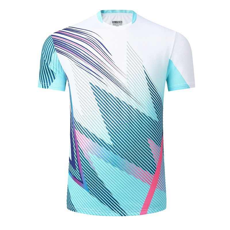 เสื้อผู้ชายสีฟ้าอ่อน