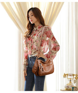 Sac à main de luxe pour femmes en cuir PU imperméable et souple de marque célèbre avec fermeture à glissière - Product Image 3