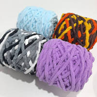 Fil mélangé en polyester chenille teint antistatique de 6 mm de diamètre OE pour le tricotage en gros