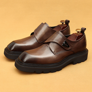 Chaussures en cuir pour hommes à semelles épaisses, rehausseurs de talon, bout large et carré, style coréen, légères, à enfiler, pour affaires et occasions formelles - Product Image 1