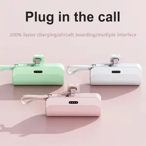 2024 baru tiba dua dalam satu Plug-In Mini pengisi daya portabel power Bank & stasiun 3-5000Mah Power Bank darurat dengan tali kabel