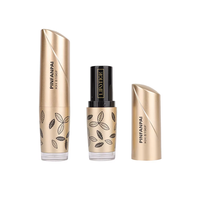 Emballage de tube à rouge à lèvres de luxe, conteneurs vides pour échantillons de gloss à lèvres carrés rouge rose, conception personnalisée OEM de luxe, nouveau MOQ bas