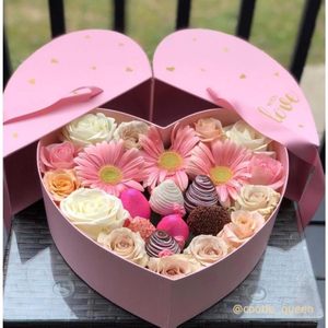 Caja de flores en forma de corazón, rosa, grande, de cartón, para arreglos florales del Día de San Valentín - Product Image 1