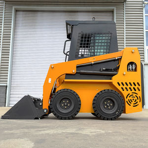 لودر صغير كهربائي متعدد الوظائف بمقعد للركوب وعجلات، لودر انزلاقي التوجيه مع كابينة - Product Image 2