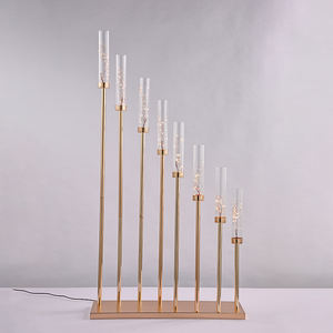 โคมไฟตั้งพื้นโลหะสีทอง8หัวสำหรับงานปาร์ตี้เวทีงานแต่งงานดีไซน์ใหม่สำหรับติดถนน - Product Image 2