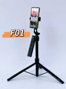 Trépied intelligent F01 1,92 m avec télécommande, perche à selfie et suivi du visage pour diffusion en direct et vlogging - Product Image 4