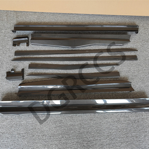 Suitable for Urus SUV High-quality Carbon Fiber Side Skirt Foot Skirt Hem Door Set of 8 Pieces 2018-2021 - Product Image 5