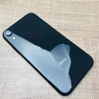 iPhone XR d'occasion débloqué, en parfait état, avec 256 Go de stockage, très demandé. Téléphone portable d'occasion à vendre.