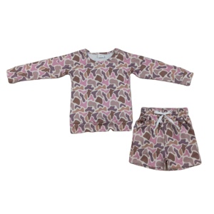 Tenue 2 pièces pour enfants unisexe, t-shirt à manches longues et short, imprimé camouflage chasse, 95% coton 5% élasthanne, style décontracté, prête à expédier (RTS) - Product Image 1