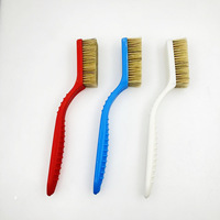 Brosse à poils de sanglier à manche en plastique Brosse d'escalade pour toutes les prises d'escalade et types de craies d'escalade