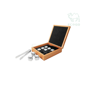 Juego de piedras de whisky grabadas personalizadas con estuche de bambú para vino de whisky - Product Image 5