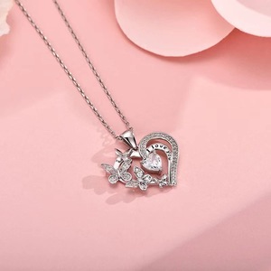 Collana e Orecchini con Farfalla e Cuore Viola in Lega di Zinco con Micro Inlay di Strass - 'Ti Amo' - Product Image 4