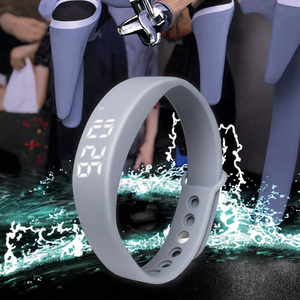 W5p Vòng đeo tay thông minh OLED hiển thị đa chức năng USB LED 3D <span class=keywords><strong>Pedometer</strong></span> ngủ Màn hình calorie truy cập đồng hồ báo thức màu đen - Product Image 3