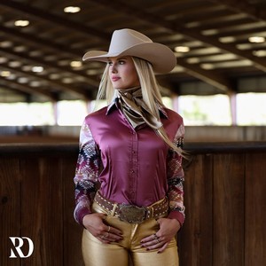 Camicia da <span class=keywords><strong>Donna</strong></span> Aderente in <span class=keywords><strong>Raso</strong></span> Elasticizzato Personalizzata OEM, Stile Pullover con Colori a Contrasto, Prodotta in Cina - Product Image 4