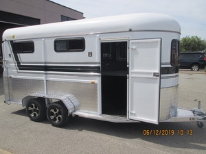 Flotador de caballos de remolque de viaje de aluminio con carga de ángulo de 2 caballos de servicio pesado con rampa de seguridad y ventilación para transporte de granja Rancho - Product Image 2