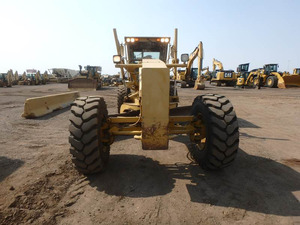 Motoniveladora CAT 140H usada en la cadena de suministro y superventas mundial en China a la venta y usada - Product Image 4